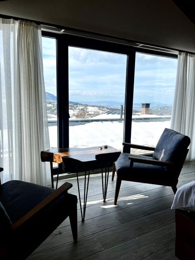 Hotel Masklavi à Kestel  Extérieur photo