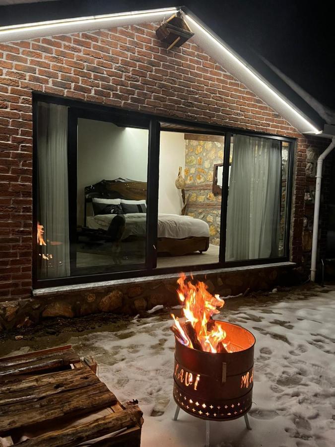 Hotel Masklavi à Kestel  Extérieur photo
