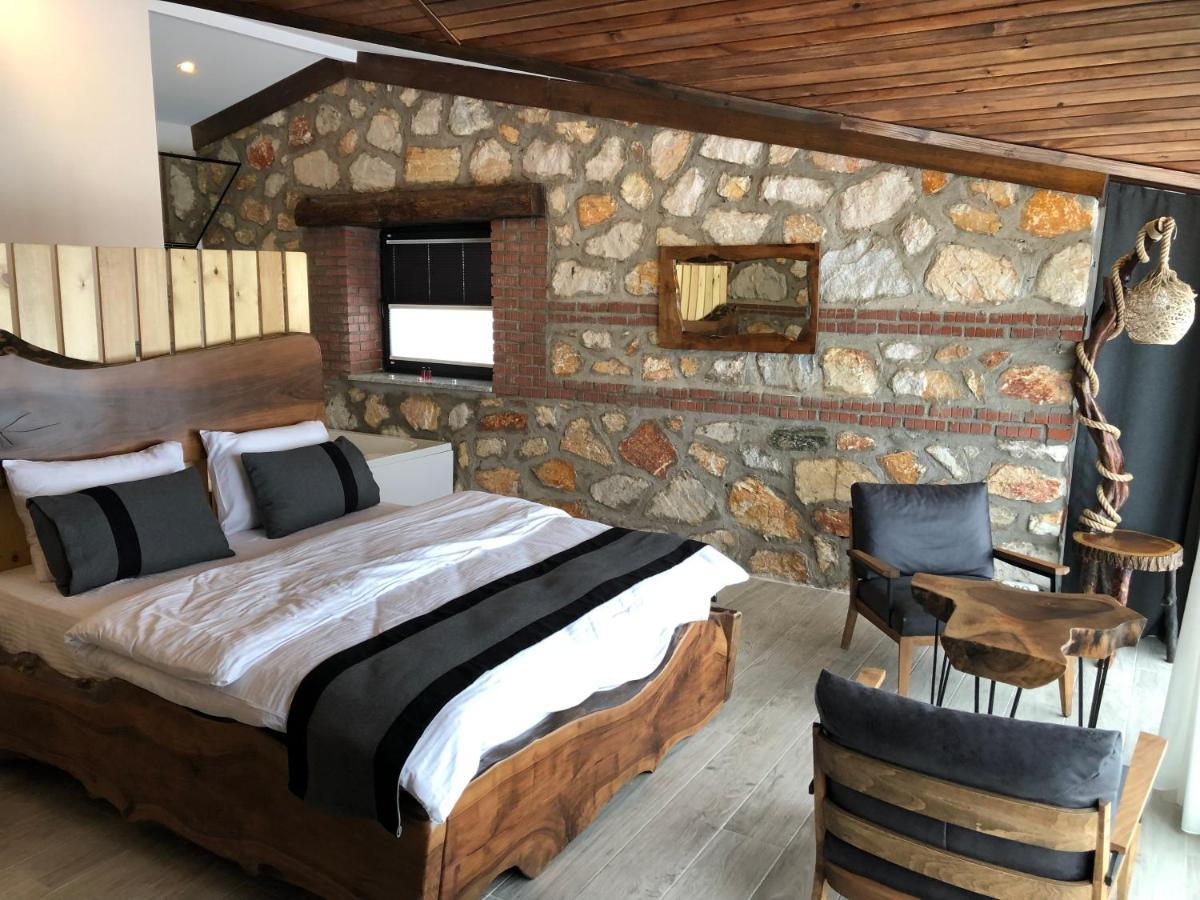 Hotel Masklavi à Kestel  Extérieur photo