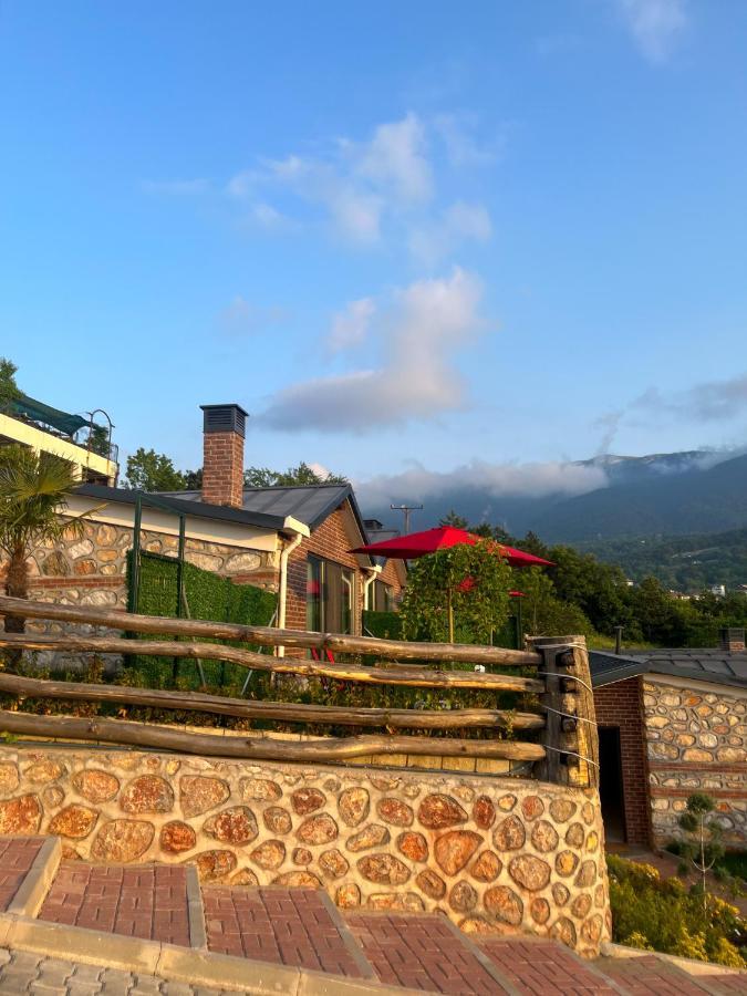 Hotel Masklavi à Kestel  Extérieur photo
